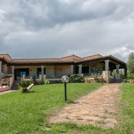 Locazione Turistica Casa Pompia 2 Dom wakacyjny Santa Lucia (Sardinia)